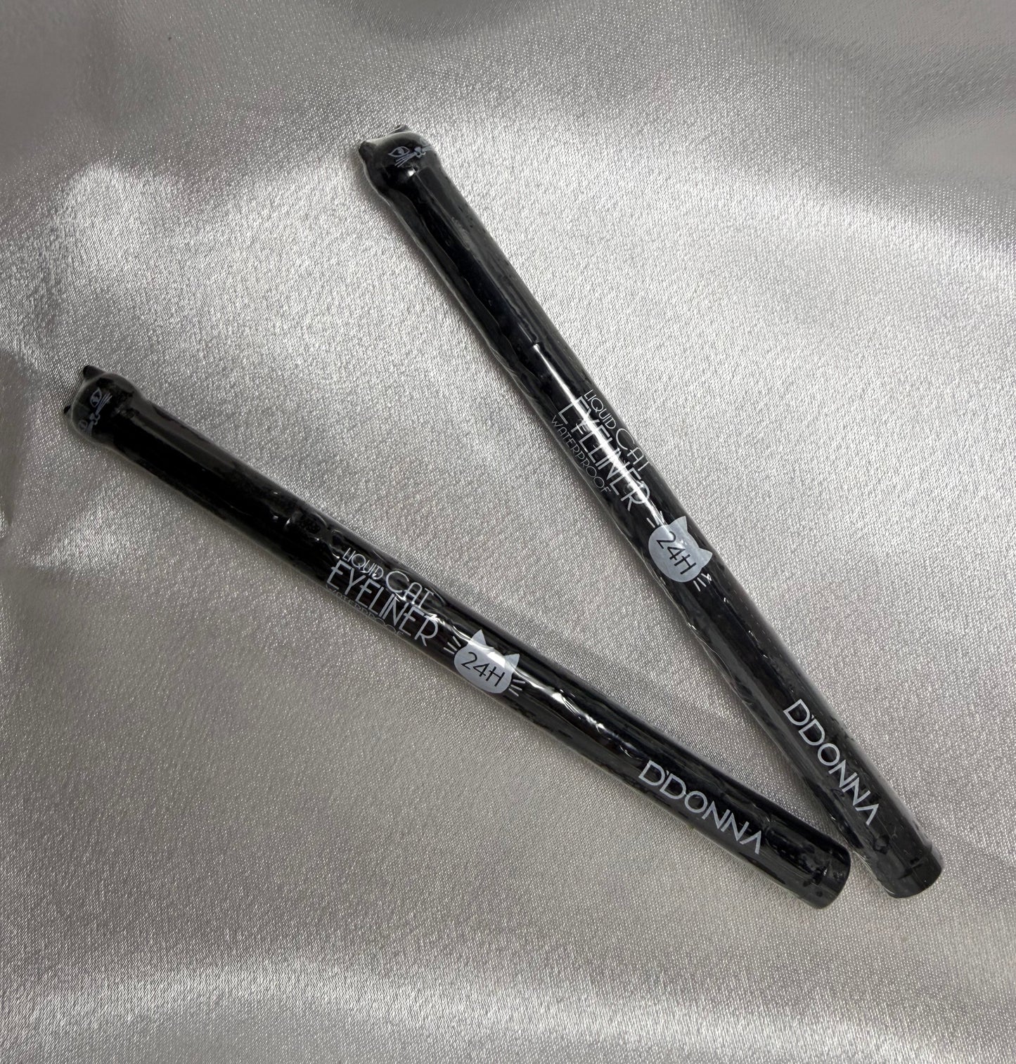 Eye liner liquide CAT 24H