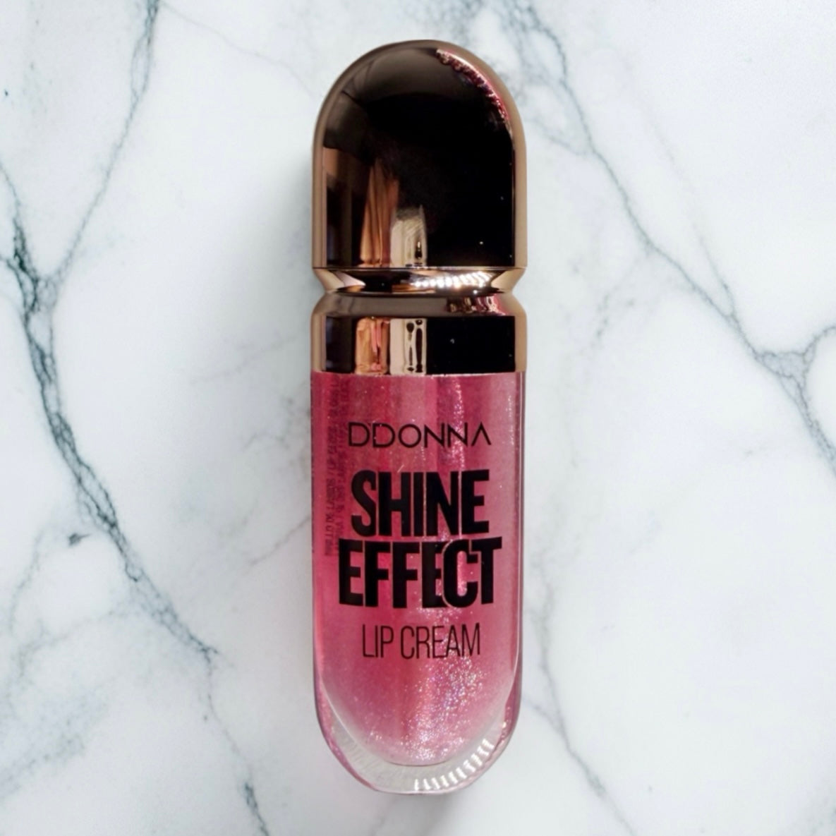 Lip shine effect