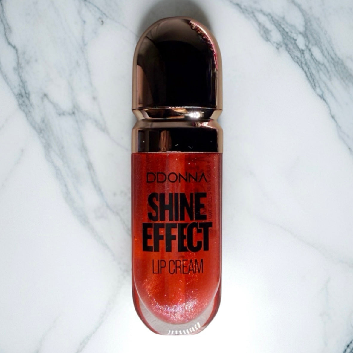 Lip shine effect